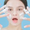 Очищуюча пінка для проблемної шкіри ROUND LAB 1025 Dokdo Bubble Foam 150 мл