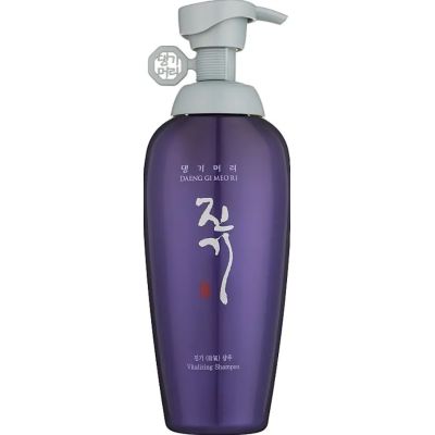 Шампунь регенеруючий Daeng Gi Meo Ri Vitalizing Shampoo 500 мл Шампунь регенеруючий Daeng Gi Meo Ri Vitalizing Shampoo 500 мл